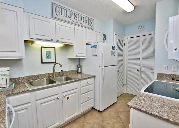 Boardwalk 1082 By Youngs Suncoast Apartment