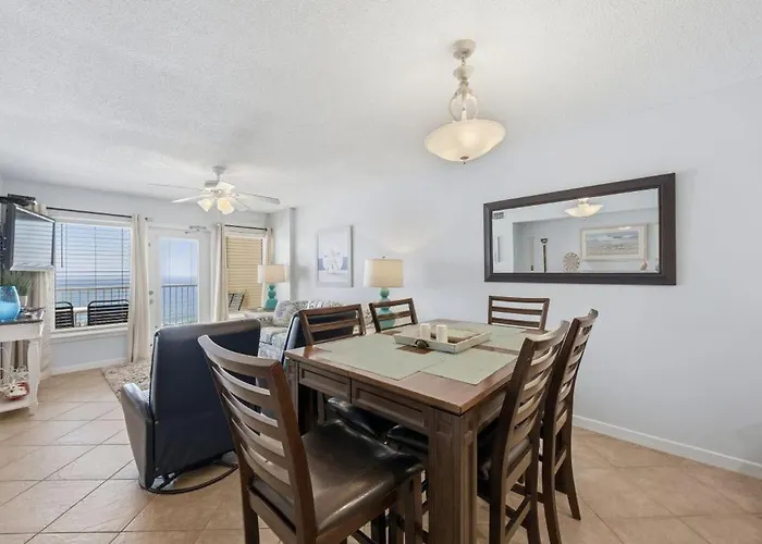 Apartment Boardwalk 1082 By Youngs Suncoast